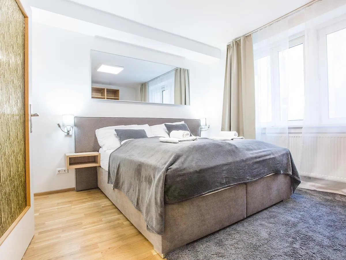 Sky9 Apartments Margareten ウィーン
