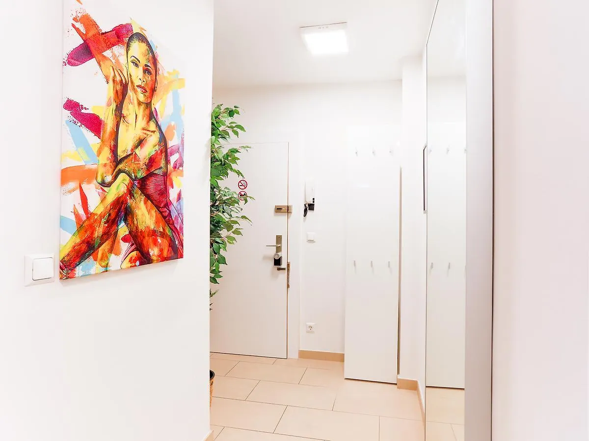 Sky9 Apartments Margareten Βιέννη