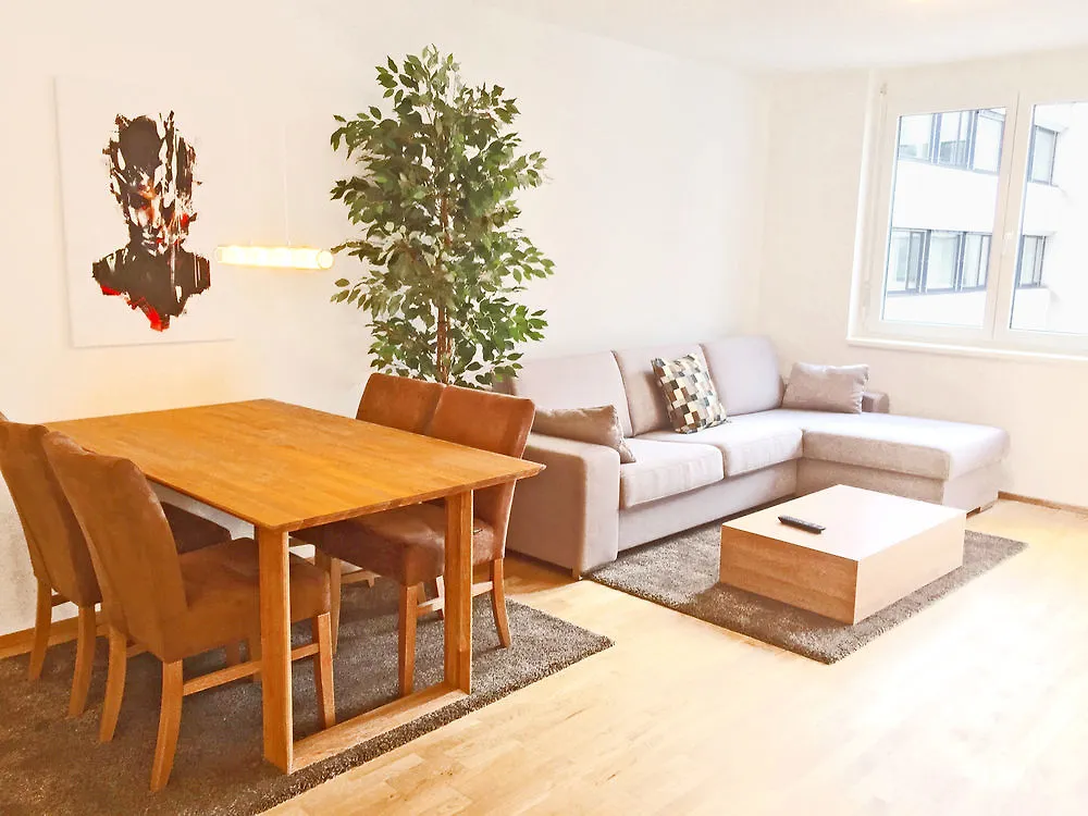 Sky9 Apartments Margareten ウィーン オーストリア